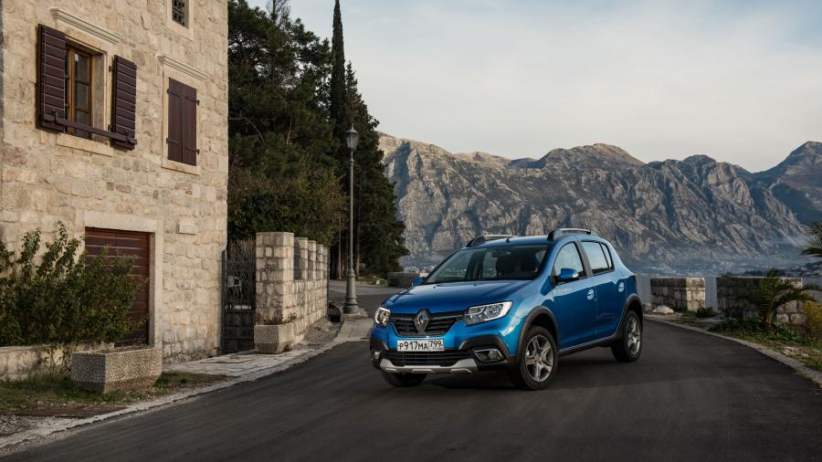  Renault Sandero Stepway 2018 года  (CIS) (фото 9 из 12)